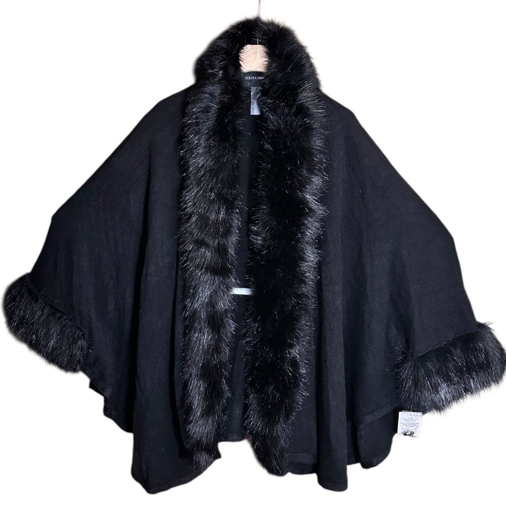 Dolce Cabo Cape Coat Black Penny Lane Women L/XL NWT Faux Fur & Knit Mob Wife